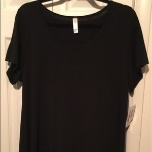 New Noir Classic T LuLaRoe